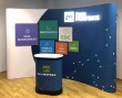 Pop Up 4х3 секции с объемными буквами и подсветкой, пластиковый бокс-трибуна со столешницей. Стоимость 123520 рублей.