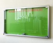 Стенд-витрина магнитный с двумя распашными дверцами 1000 х 600 мм, профиль ИНФО глубокий