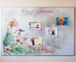 Магнитный стенд «Наши работы» с дюймовочкой, 1800 х 1200 мм, аналог профиля Nielsen, полноцветная печать с ламинацией. Стоимость 17470 рублей.